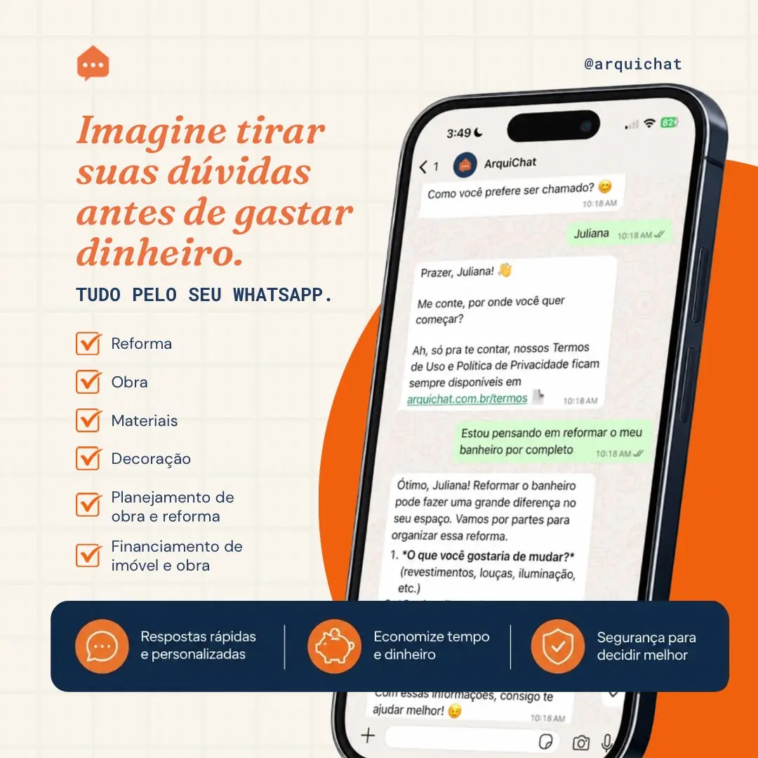 Pessoa usando WhatsApp para consultar reforma